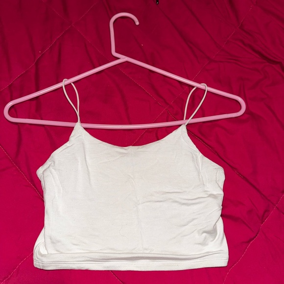 Fashion nova, Pretty little thing, other tops + shorts - Picture 4 of 8